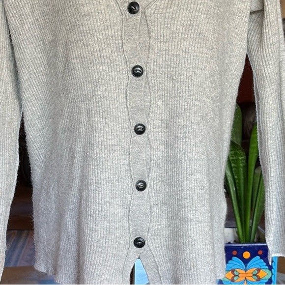 rag & bone Grey Cardigan Cashmere Sweater V-Neck - Picture 3 of 4